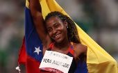 Linda Pérez obtuvo medalla de oro en carrera de 100 metros, en la categoría T11 (problemas visuales) con tiempo de 12:02.
