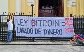 La entrada en vigor del criptoactivo bitcoin como moneda de curso legal ha recibido el rechazdo de una parte de la población salvadoreña.