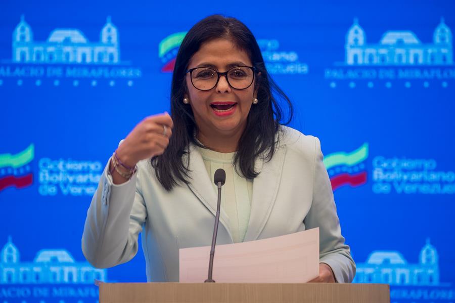 La vicepresidenta remarcó que los migrantes venezolanos sufren políticas de odio promovidas por el Ejecutivo de Duque.
