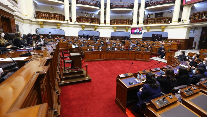 El voto de confianza del Congreso peruano es imprescindible para la gobernabilidad del país.