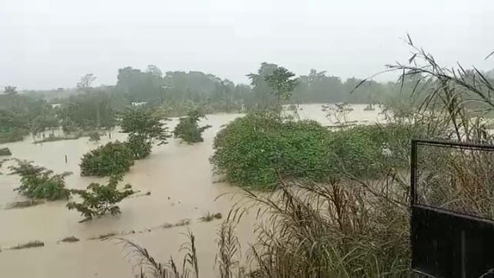 De acuerdo a las autoridades del país centroamericano, algunas aldeas azotadas por estas inundaciones también padecieron las tormentas tropicales de Eta e Iota.