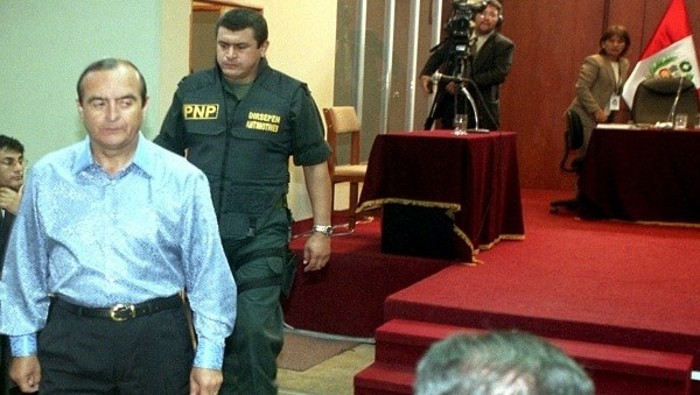 El exasesor presidencial y jefe del Servicio de Inteligencia Nacional, Vladimiro Montesinos, recuperará su libertad en 2026, tras cumplir los 25 años de prisión que se le impusieron por varias causas.