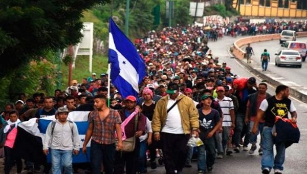 Unos 300.000 hondureños emigraron en 2019 a EE.UU., huyendo de la violencia y la miseria.