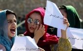 Con la llegada al poder de los talibanes, las escuelas para niñas fueron cerradas y el nuevo decreto no contempla la educación y el empleo de las mujeres afganas.