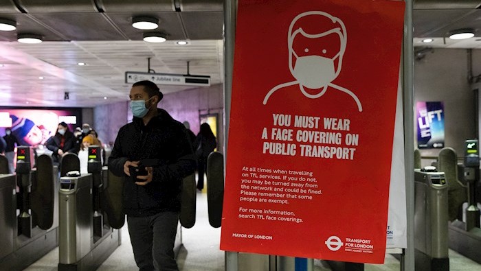 El alcalde de Londres, Sadiq Khan, declaró estado de alerta en la capital británica este sábado ante el aumento de los contagios con la nueva variante.