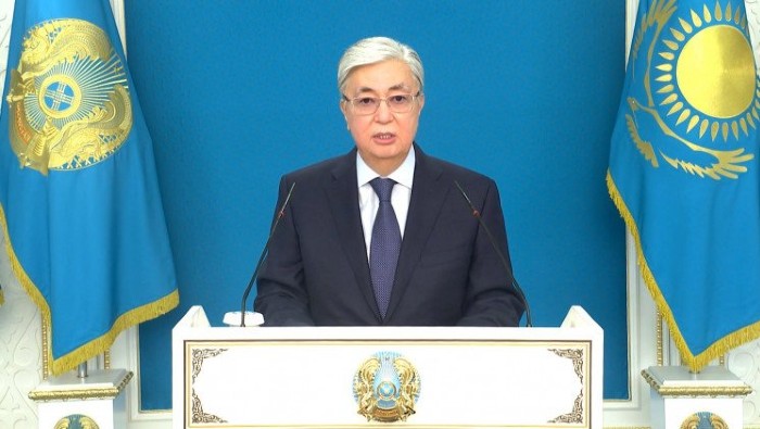 El presidente de Kazajistán decidió declarar el 10 de enero de 2022 a causa de las víctimas humanas en los disturbios violentos.