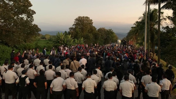 El Gobierno de Guatemala ha reforzado los puestos fronterizos desde que se anunció la salida de la nueva caravana.