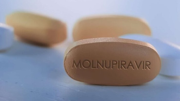 El Molnupiravir se comercializará en cápsulas de gelatina dura cuyo precio no excede los 10 dólares, independientemente de dónde se adquiera.
