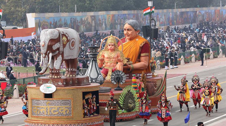 India realizó un desfile en conmemoración al Día de la República, tras cumplirse el 73 aniversario de la puesta en vigor de la Constitución que libró a la nación de la colonia inglesa. 