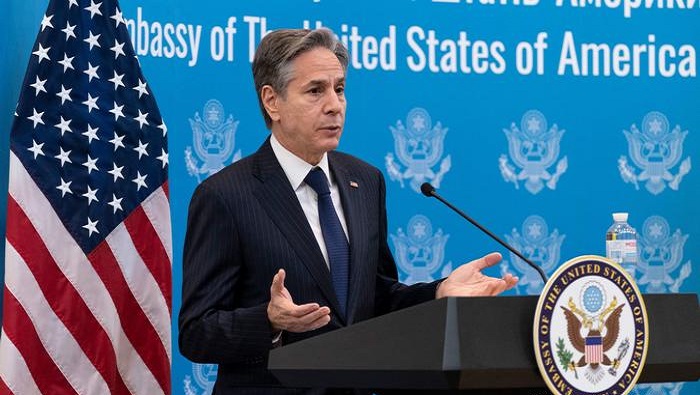 El secretario de Estado de EE.UU., Antony Blinken, firmó varias exenciones de las sanciones aplicadas contra Irán.