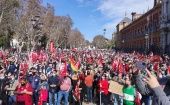 Más de 78.000 personas, según los sindicatos convocantes (CCOO y UGT), algo más de 19.000, según estimaciones de la Policía Nacional, se han manifestado en las ocho capitales de Andalucía.