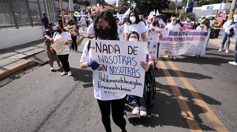 Honduras. Según la ONU, "el Día Internacional de la Mujer encuentra sus orígenes en las manifestaciones de las mujeres que, especialmente en Europa, reclamaban a comienzos del siglo XX el derecho al voto, mejores condiciones de trabajo y la igualdad entre los sexos".