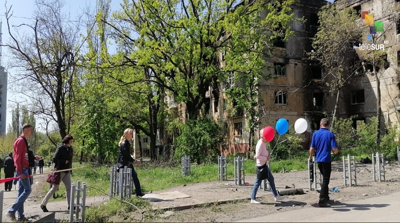 Residentes destacaron su felicidad ante la vuelta de estas tradiciones y recordaron que desde hace ocho años estas estaban reprimidas por los nacionalistas ucranianos. 