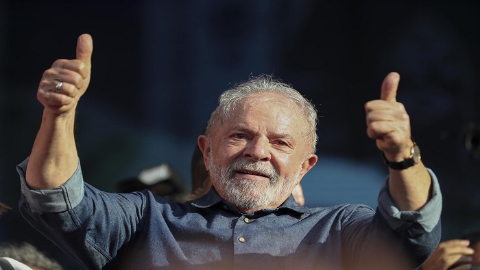 Con respecto a la segunda vuelta presidencial, la encuesta indica que Lula ganaría con un 54 por ciento y Bolsonaro alcanzaría un 35 por ciento.