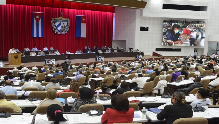 El pleno cubano, que cuenta con 605 diputados apoyó la normativa que permitirá a la población acceder a una alimentación adecuada.