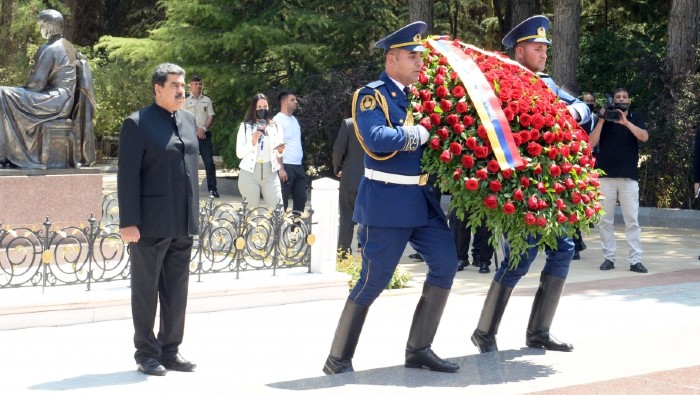 Se trata de la segunda visita de Estado del líder bolivariano a Azerbaiyán, país que ya visitó en octubre de 2016.
