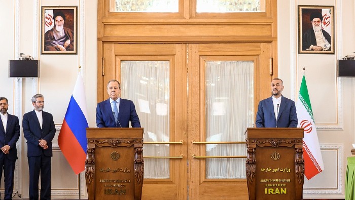 Abdolahian y Lavrov ofrecieron una conferencia de prensa tras concluir la ronda de conversaciones.