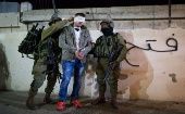Las fuerzas israelíes allanan comunidades palestinas para realizar registros o detenciones, principalmente en horario nocturno.
