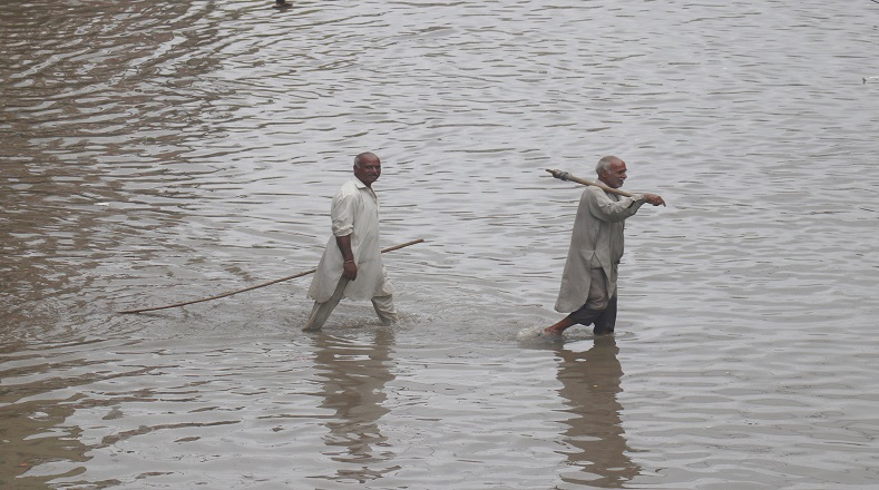 La Autoridad Nacional de Gestión de Desastres de Pakistán informó que, hasta el momento, 282 personas murieron tras cinco semanas de lluvias monzónicas e inundaciones repentinas en la nación asiática.