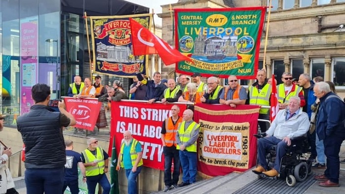Los trabajadores subrayan que la huelga es necesaria pues se trata de la única alternativa que les dejó la empresa para exigir mayores sueldos y empleos seguros.