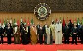 La Liga Árabe, fundada el 22 de marzo de 1945 y con sede en El Cairo, agrupa a 22 países de Oriente Próximo y el Magreg.