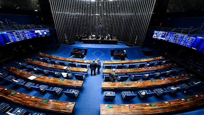La medida fue aprobada en la cámara alta brasileña por 51 votos a favor y 17 en contra.