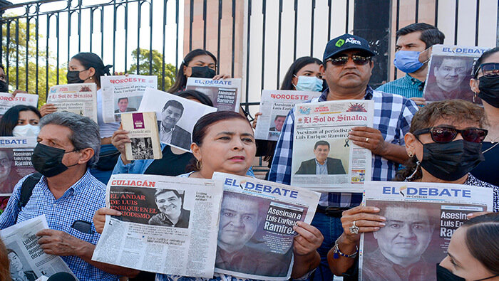 Periodistas y trabajadores de la prensa condenan y exigen justicia por los comunicadores asesinados durante el 2022.