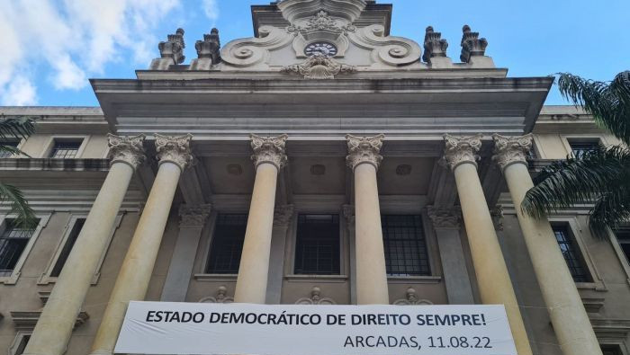 La Facultad de Derecho de la Universidad de Sao Paulo acogerá la lectura del documento, en el cual se rechaza “las amenazas a otros poderes y sectores de la sociedad civil y la incitación a la violencia”.