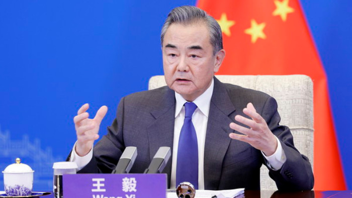 Wang Yi subrayó que “Estados Unidos intenta controlar a China a través de Taiwán”.
