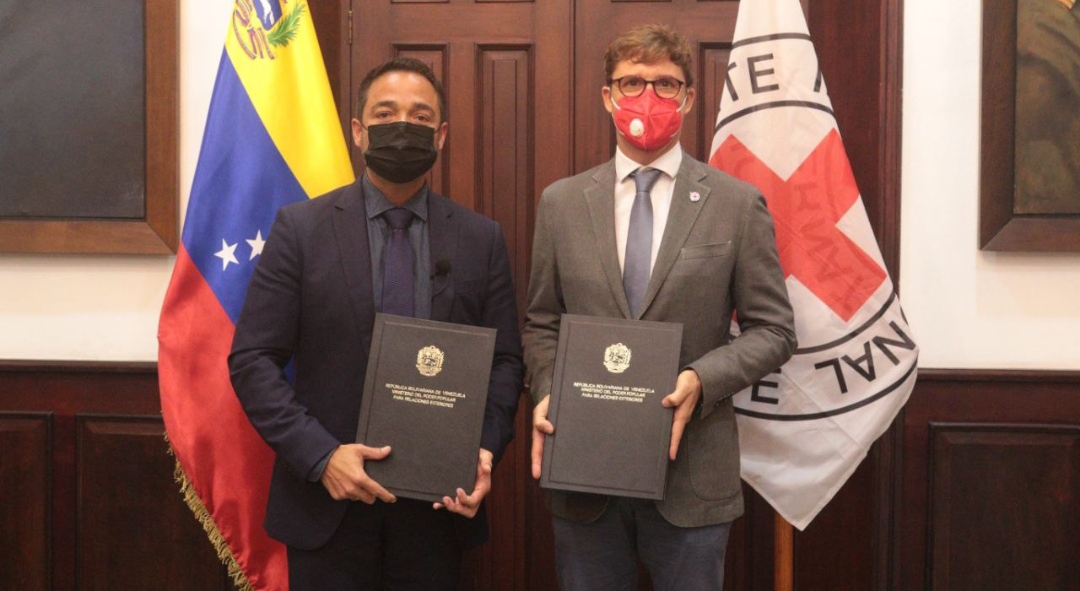 La Defensa Pública garantiza el derecho a defensa a todos los venezolanos y venezolanas sin distinción alguna.