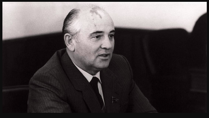 Mijaíl Gorbachov, último presidente de la URSS, fallece a los 91 años tras sufrir una compleja enfermedad.