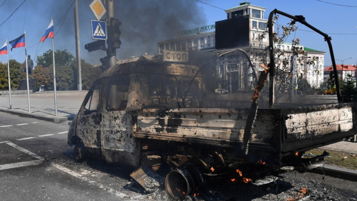 El ejército ucraniano bombardeó Donetsk con armamento de la OTAN provocando numerosas víctimas, denunció el Ministerio de Defensa ruso.
