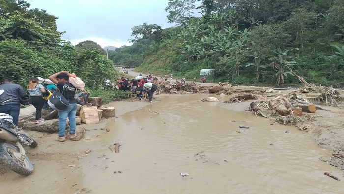 Cientos de personas en Honduras han sido evacuadas por inundaciones, crecida de ríos, deslaves y derrumbes.