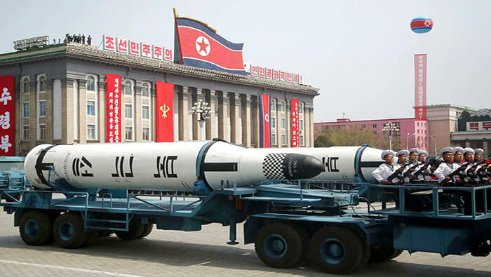 Las recientes pruebas de cohetes por parte de Corea del Norte podrían responder al despliegue del portaaviones estadounidense Ronald Reagan en la península.