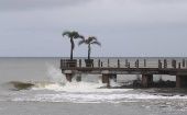 A las 13H00 (hora local) el temporal se ubicaba a 305 kilómetros al sur de Manzanillo, Colima, con vientos máximos sostenidos y ráfagas de 100 y 120 km/h.