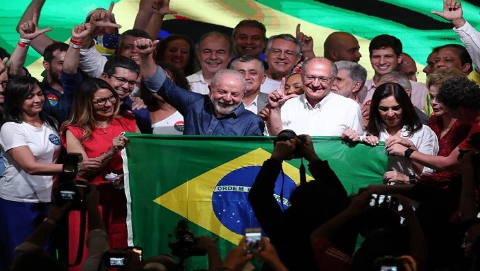 Lula afirmó que los brasileños demostraron, a través del voto, que quieren más democracia, inclusión social, igualdad, fraternidad y libertad.