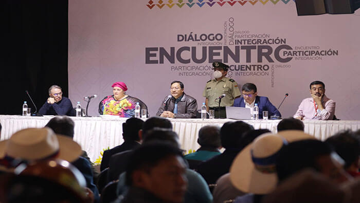 El presidente boliviano apostó por el diálogo para decidir el futuro del Censo durante un encuentro plurinacional en la ciudad de Cochabamba.