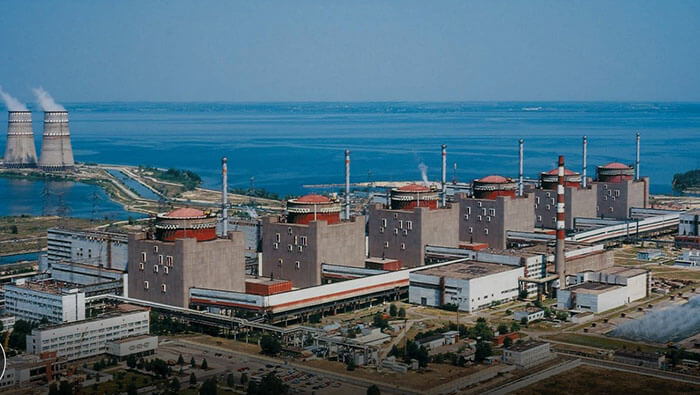 La situación en la central nuclear de Zaporiyia, la tercera mayor del mundo, preocupa a Rusia debido a los constantes ataques por parte de Ucrania.