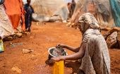 El cuerno africano sufre una profunda crisis humanitaria, que se debate entre el cambio climático y los conflictos bélicos.  