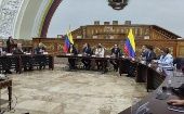 El embajador de Colombia en Venezuela, Armando Benedetti, reiteró que "era necesario restablecer las relaciones entre ambas naciones".