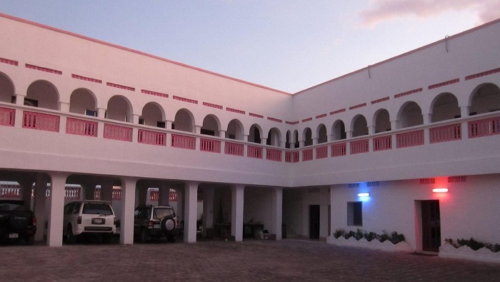 El hotel Villa Rose está situado en un sector considerado como seguro dentro de la capital somalí, cerca del palacio presidencial.
