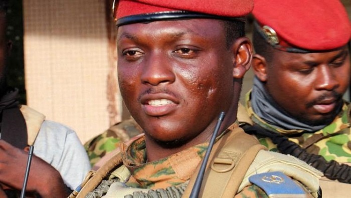 Ibrahim Traoré asaltó el poder removiendo al teniente coronel Paul-Henri Sandaogo Damiba.