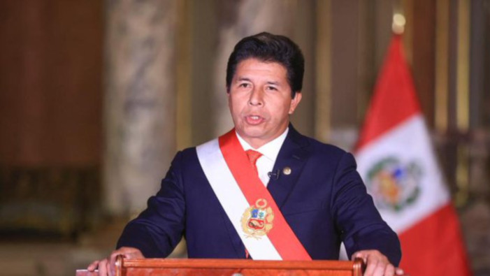 El presidente Pedro Castillo, en su mensaje al país, pidió que la sociedad civil respalde su decisión de cerrar el Congreso.