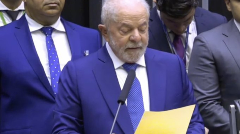 El presidente de Brasil, Luiz Inácio Lula da SIlva, aseguró que se termina "el proceso de destrucción nacional" dejado por su antecesor Jair Bolsonaro.