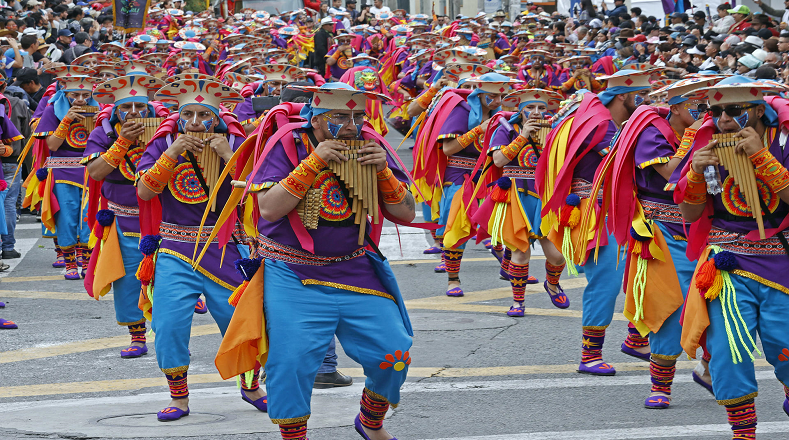 El Carnaval de Negros y Blancos es un gran acontecimiento festivo que tiene su génesis en el siglo XVI, gracias a tradiciones nativas andinas e hispánicas,  y expresa el deseo de que el futuro esté presidido por un espíritu de tolerancia y respeto.