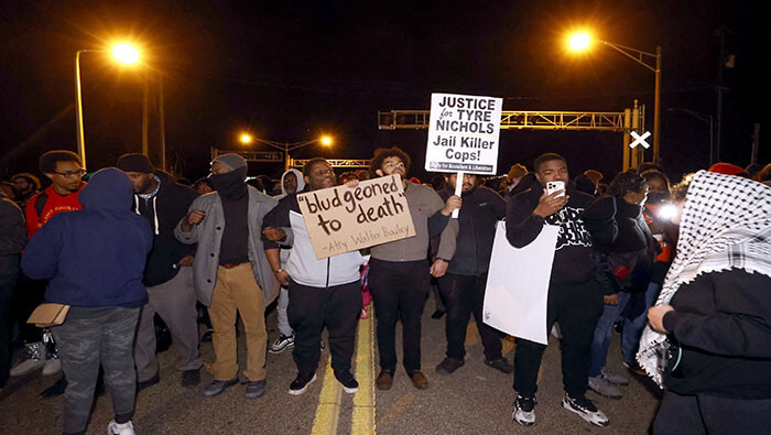 Estadounidenses reclaman justicia por el asesinato de Tyre Nichols a manos de cinco policías en la ciudad de Memphis.