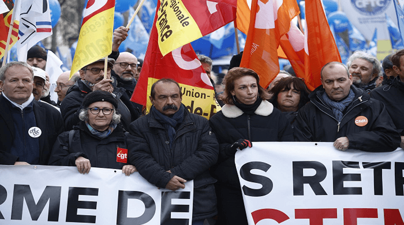 Representantes de la Confederación General del Trabajo CGT, la Confederación Francesa Democrática del Trabajo (CFDT) y otros gremios participaron en las protestas.
