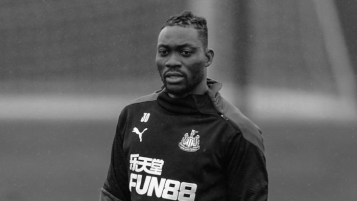 El mediocampista ghanés de 31 años jugó por el Newcastle, Chelsea y Málaga.