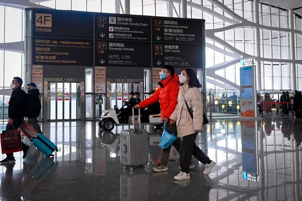 A lo extranjeros con visados emitidos antes del 28 de marzo de 2020 que aún estén en vigor se les permitirá la entrada al territorio chino.