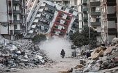 Sismos de magnitud 7.7 y 7.6 estremecieron a inicios de febrero pasado el sur de Türkiye y el norte de Siria, afectando 11 provincias turcas que albergaban 14 millones de personas y cerca de 1.7 millones de refugiados sirios.